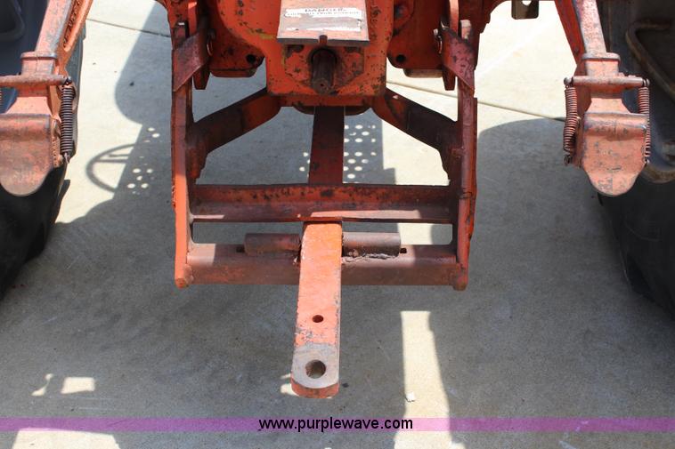 image for item J5863 1962 Allis Chalmers D19 tractor