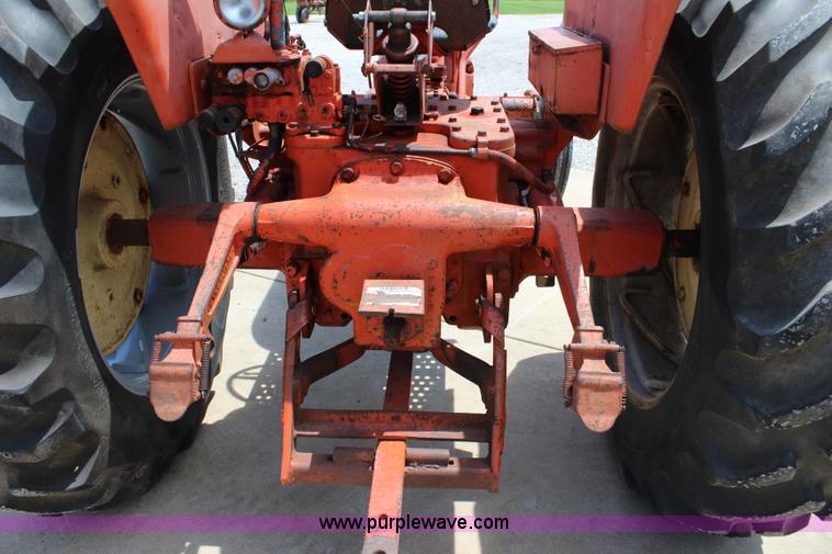 image for item J5863 1962 Allis Chalmers D19 tractor