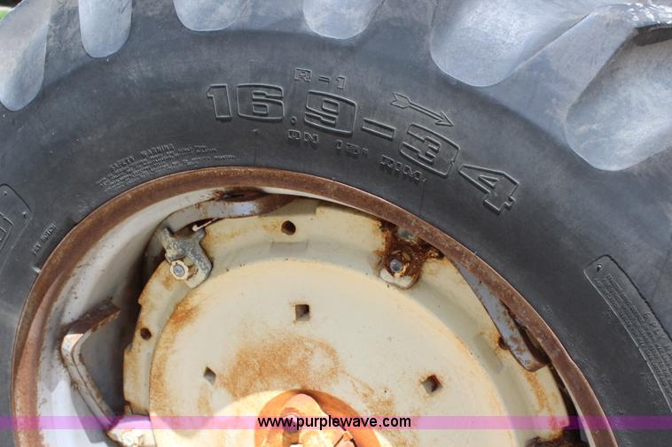 image for item J5863 1962 Allis Chalmers D19 tractor