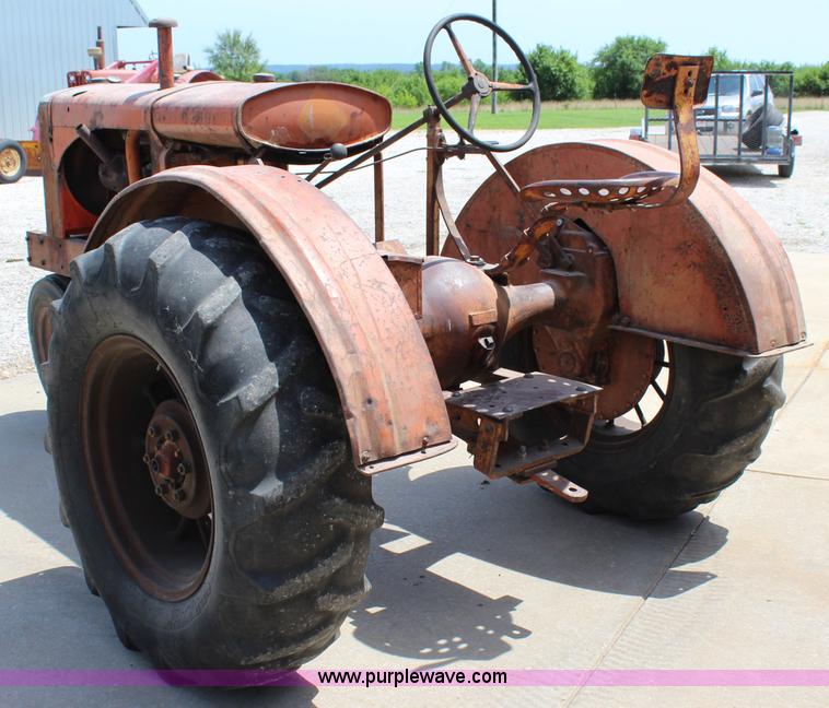 image for item J5864 1937 Allis Chalmers WC tractor