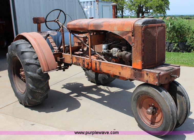 image for item J5864 1937 Allis Chalmers WC tractor