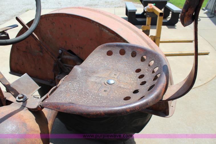 image for item J5864 1937 Allis Chalmers WC tractor