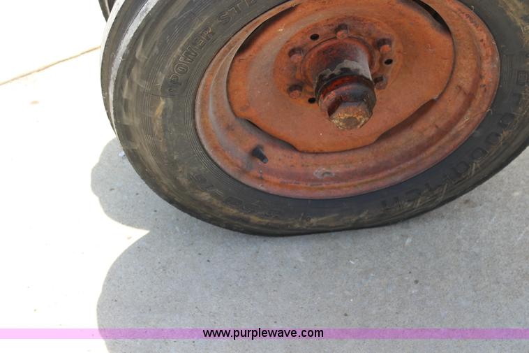 image for item J5864 1937 Allis Chalmers WC tractor