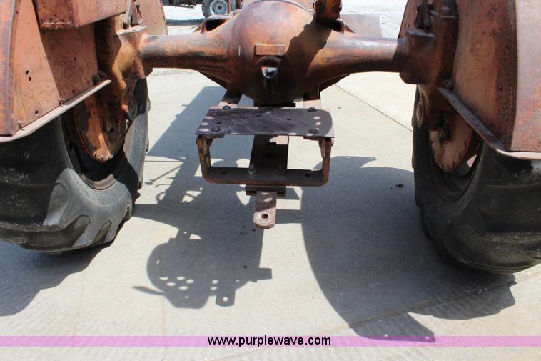 image for item J5864 1937 Allis Chalmers WC tractor