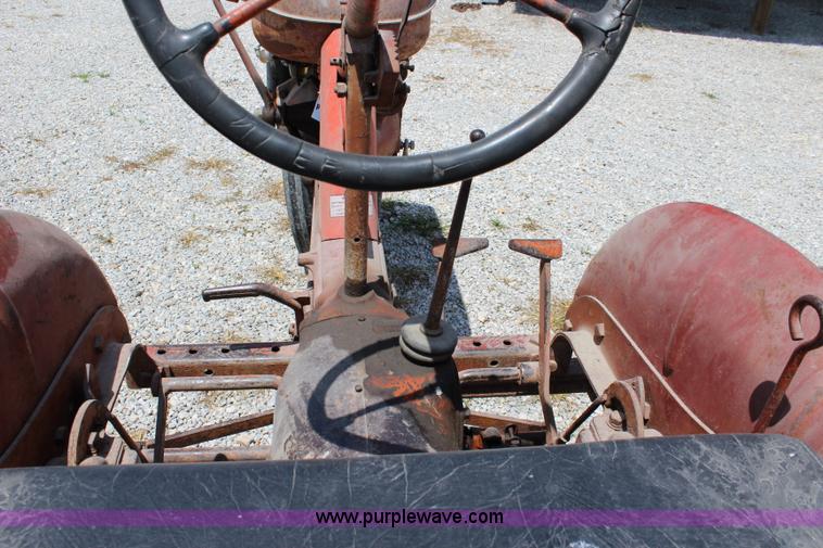 image for item J5868 1943 Allis Chalmers C tractor