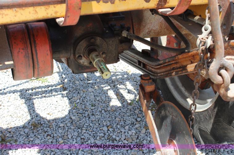 image for item J5868 1943 Allis Chalmers C tractor