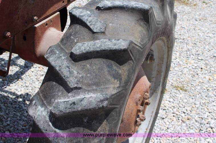 image for item J5868 1943 Allis Chalmers C tractor