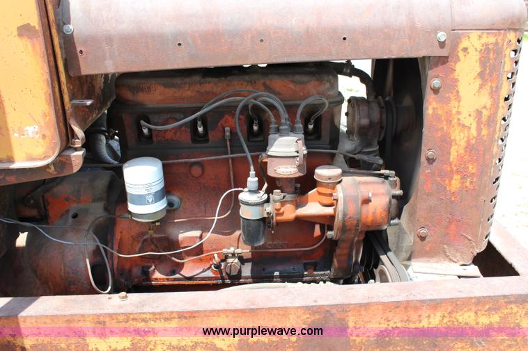 image for item J5869 1954 Allis Chalmers D rigid frame motor grader