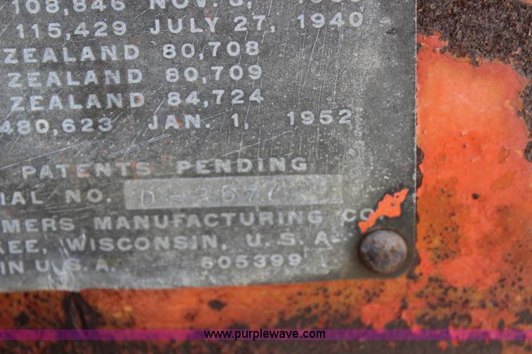 image for item J5869 1954 Allis Chalmers D rigid frame motor grader