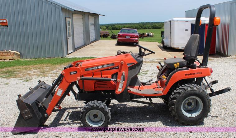 image for item J5871 2005 AGCO ST22A MFWD tractor