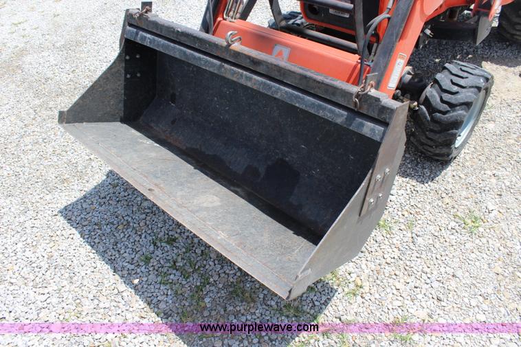 image for item J5871 2005 AGCO ST22A MFWD tractor