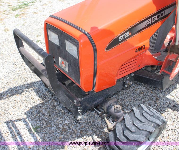 image for item J5871 2005 AGCO ST22A MFWD tractor
