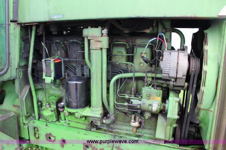 image for item J5874 1972 John Deere 4620 tractor