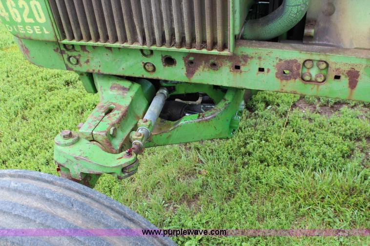 image for item J5874 1972 John Deere 4620 tractor