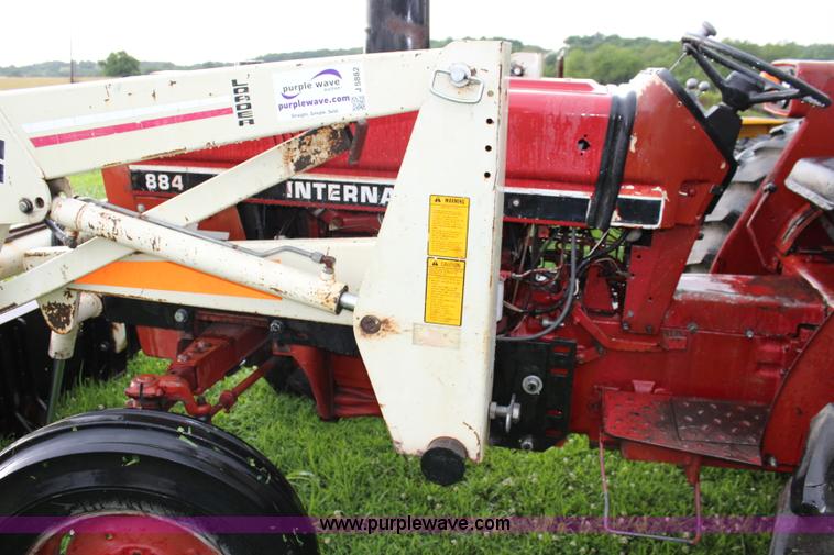 image for item J5882 1983 International 884 tractor