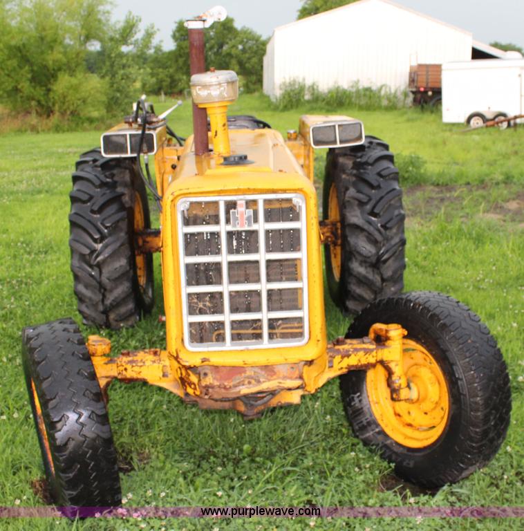 image for item J5883 International I2500B tractor