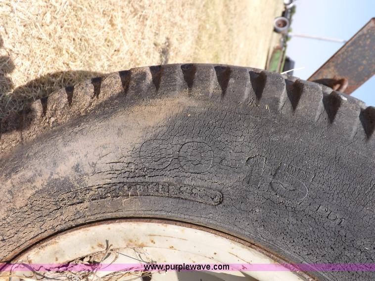 image for item J6946 Deutz Allis 5215 HST MFWD tractor