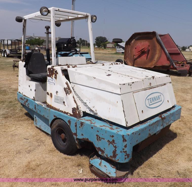 image for item J6949 Tennant 92 sweeper