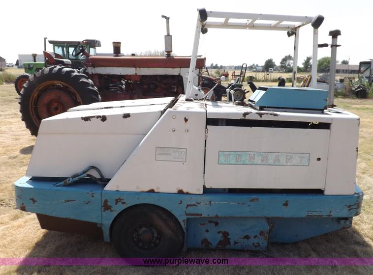 image for item J6949 Tennant 92 sweeper