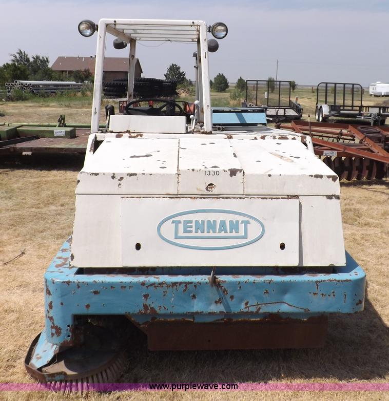 image for item J6949 Tennant 92 sweeper