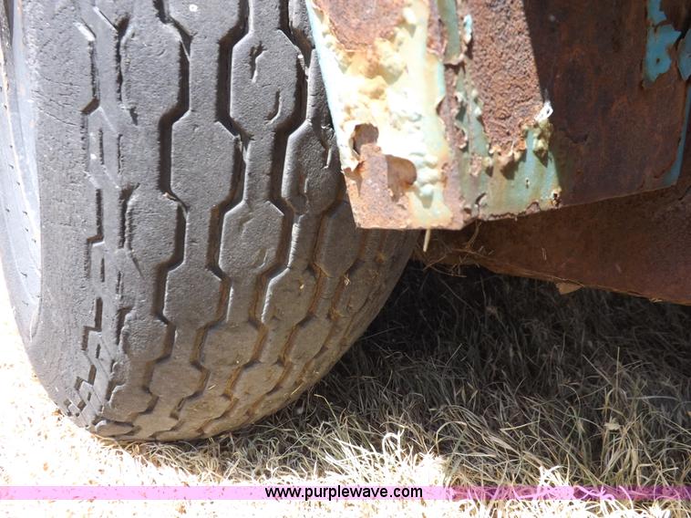 image for item J6949 Tennant 92 sweeper