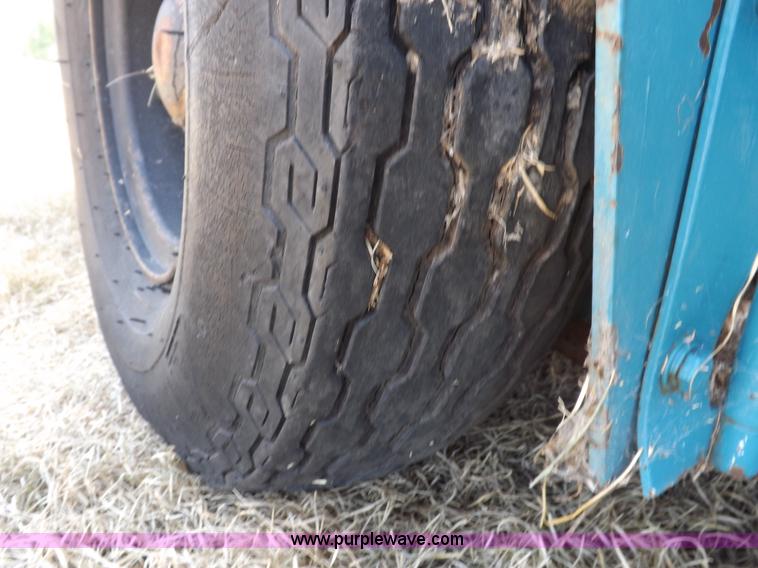 image for item J6949 Tennant 92 sweeper