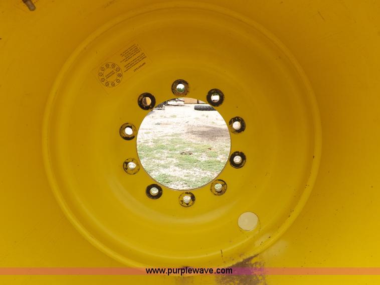 image for item J6994 (2) flotation tires