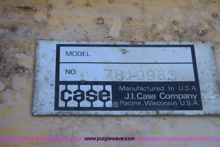 image for item J7856 1972 Case 1370 tractor