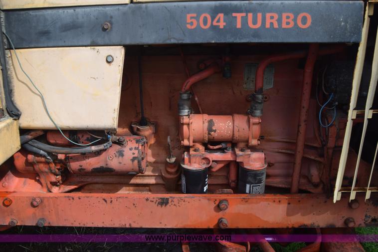 image for item J7856 1972 Case 1370 tractor