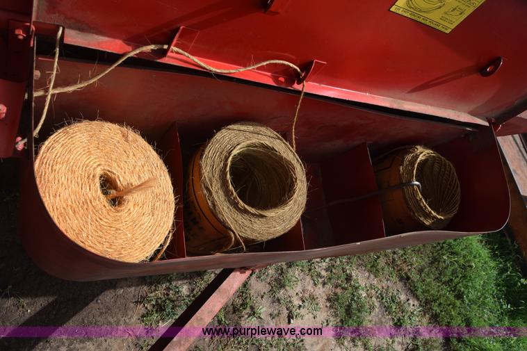 image for item J7875 New Holland 273 small square baler