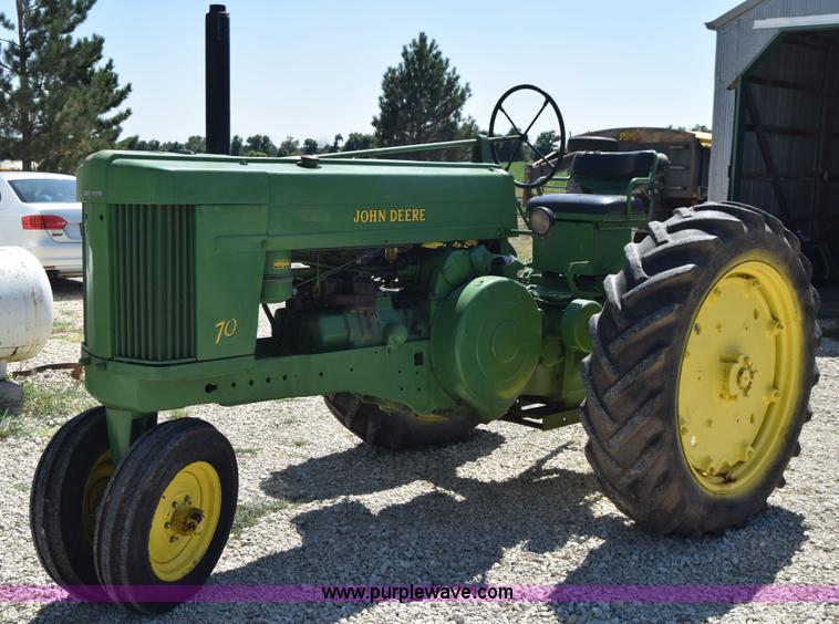 image for item J7905 1954 John Deere 70 tractor