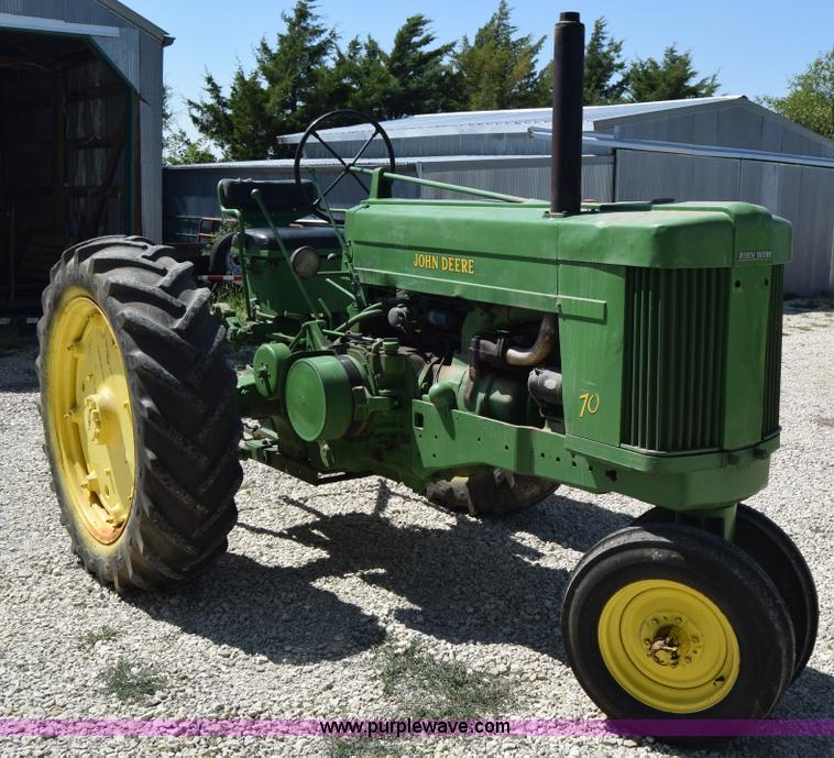 image for item J7905 1954 John Deere 70 tractor