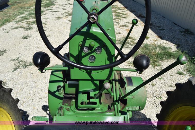 image for item J7905 1954 John Deere 70 tractor