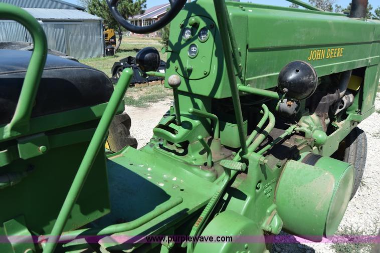 image for item J7905 1954 John Deere 70 tractor
