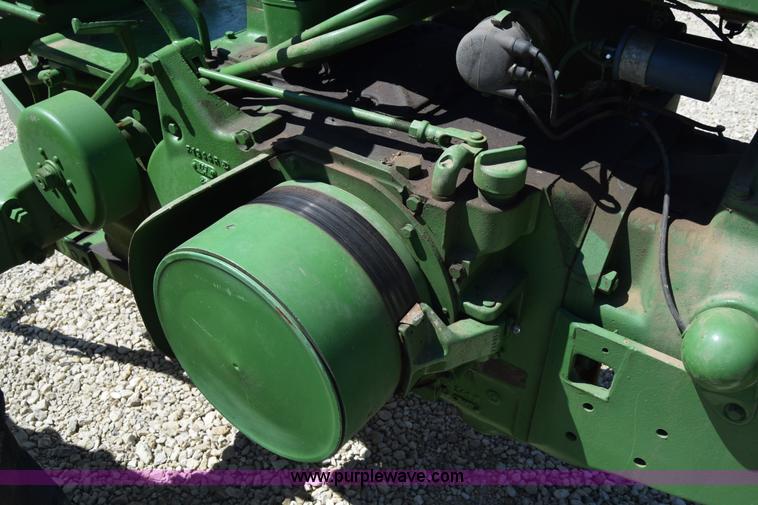 image for item J7905 1954 John Deere 70 tractor