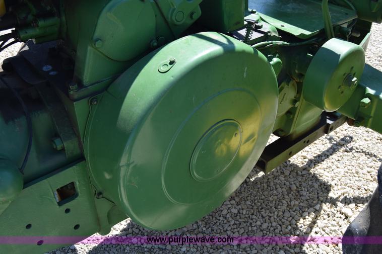 image for item J7905 1954 John Deere 70 tractor