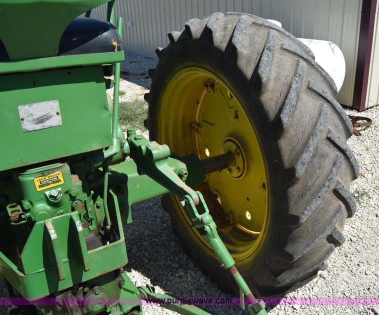 image for item J7905 1954 John Deere 70 tractor