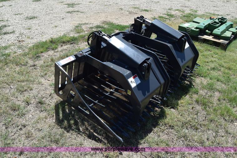 image for item J7909 Stout HD72-3 skid steer grapple bucket