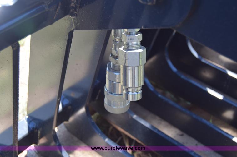 image for item J7909 Stout HD72-3 skid steer grapple bucket