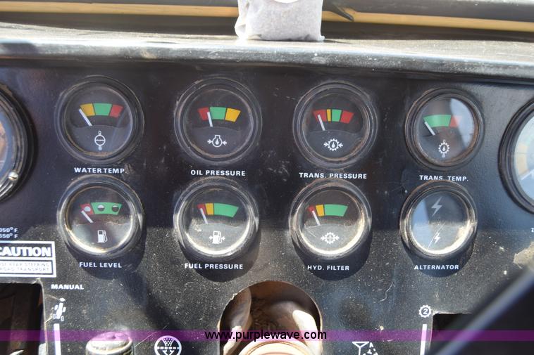 image for item J7938 1973 Case 2470 4WD tractor