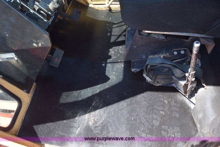 image for item J7938 1973 Case 2470 4WD tractor