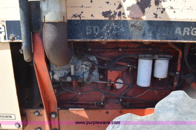 image for item J7938 1973 Case 2470 4WD tractor