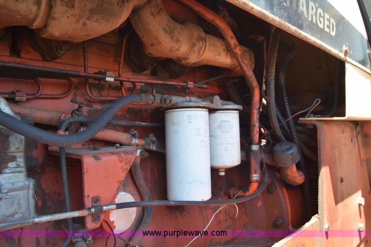 image for item J7938 1973 Case 2470 4WD tractor