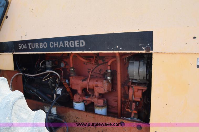 image for item J7938 1973 Case 2470 4WD tractor