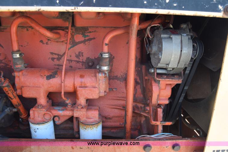 image for item J7938 1973 Case 2470 4WD tractor