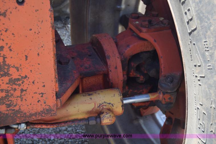 image for item J7938 1973 Case 2470 4WD tractor