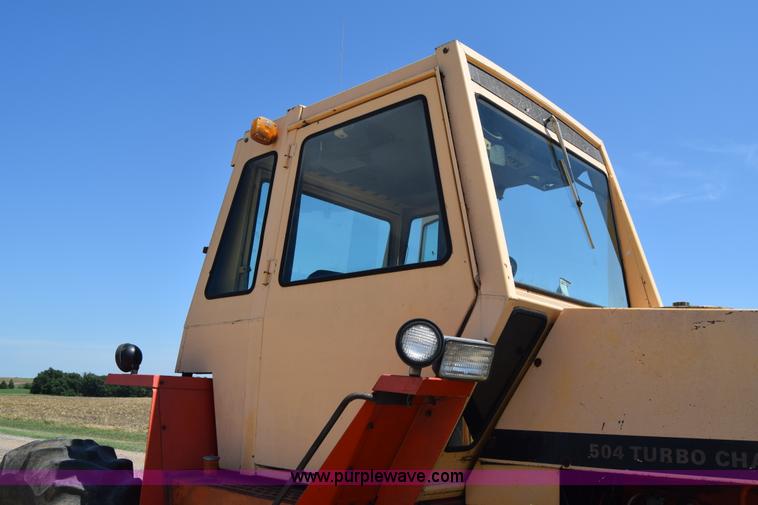 image for item J7938 1973 Case 2470 4WD tractor