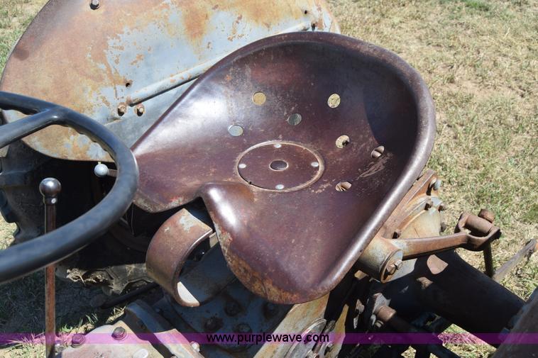 image for item J7939 Massey-Ferguson TE20 tractor