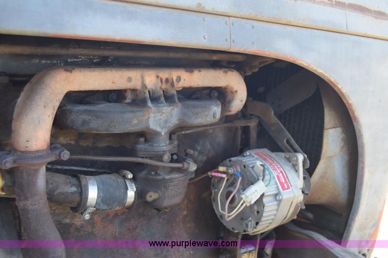 image for item J7939 Massey-Ferguson TE20 tractor