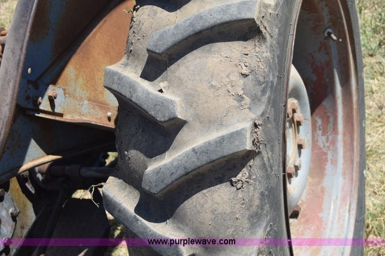 image for item J7939 Massey-Ferguson TE20 tractor